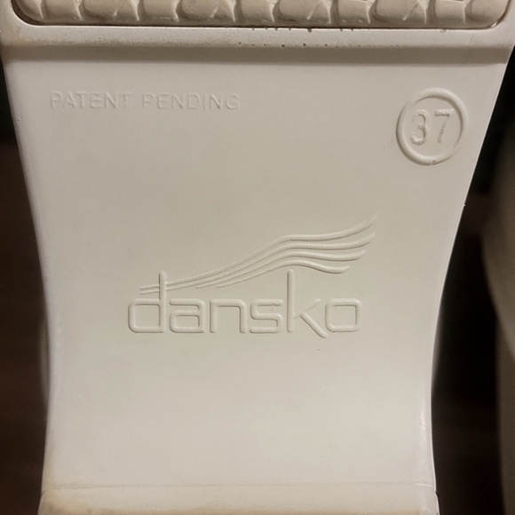 Dansko Professional White (Nurse) Shoes - Picture 6 of 6